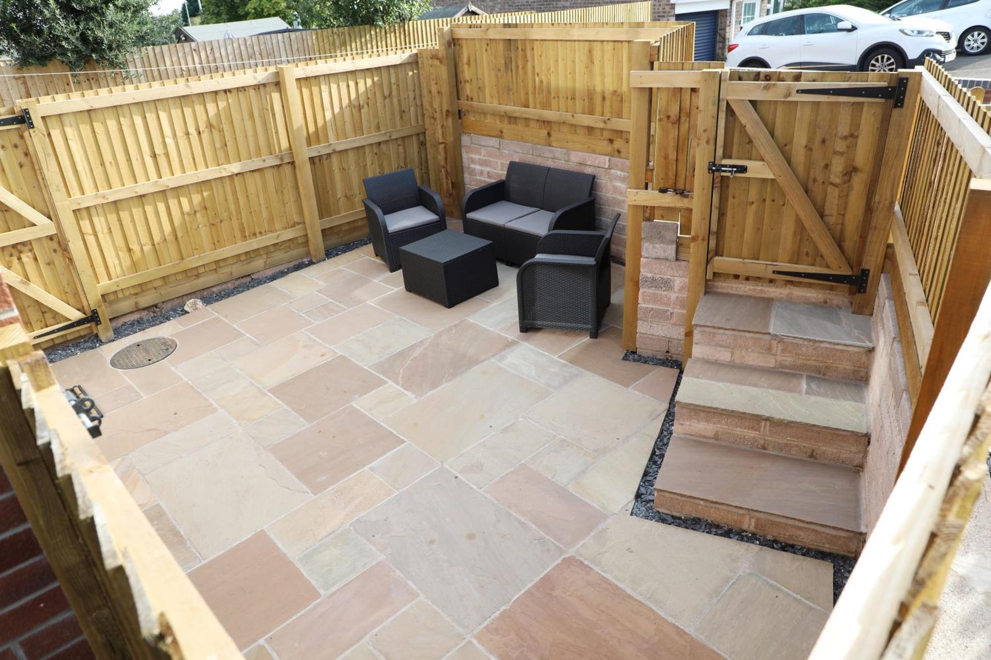 Modern, Two Double Bedroom House With Free Parking Chepstow Exterior photo